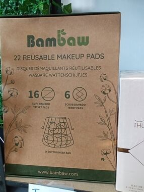 Bambaw Reusable make Up pads
